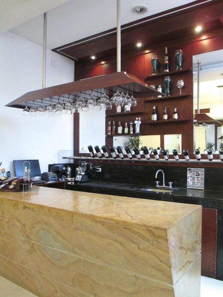 Hotel Platinum Suite โบโกตา ภายนอก รูปภาพ