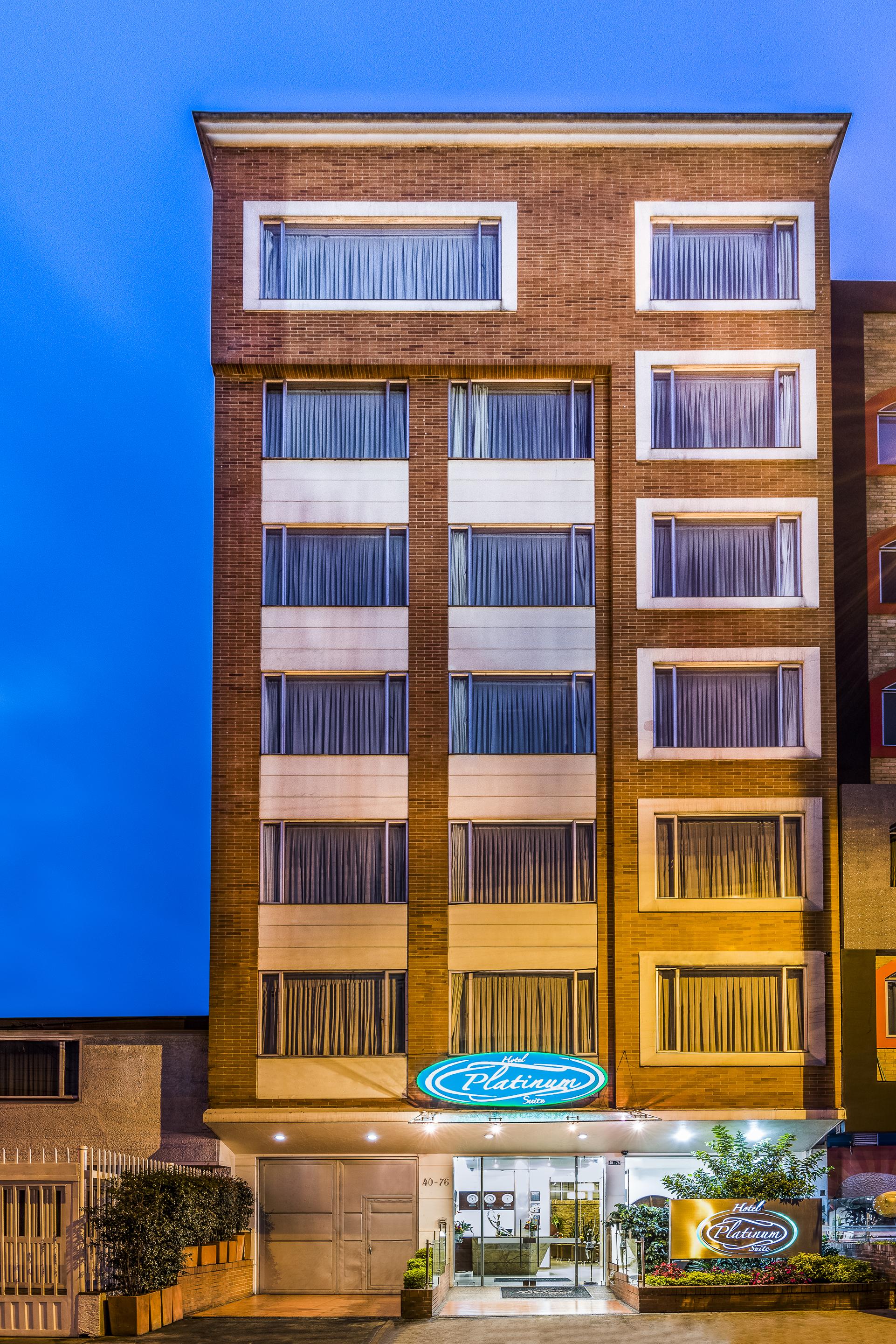Hotel Platinum Suite โบโกตา ภายนอก รูปภาพ