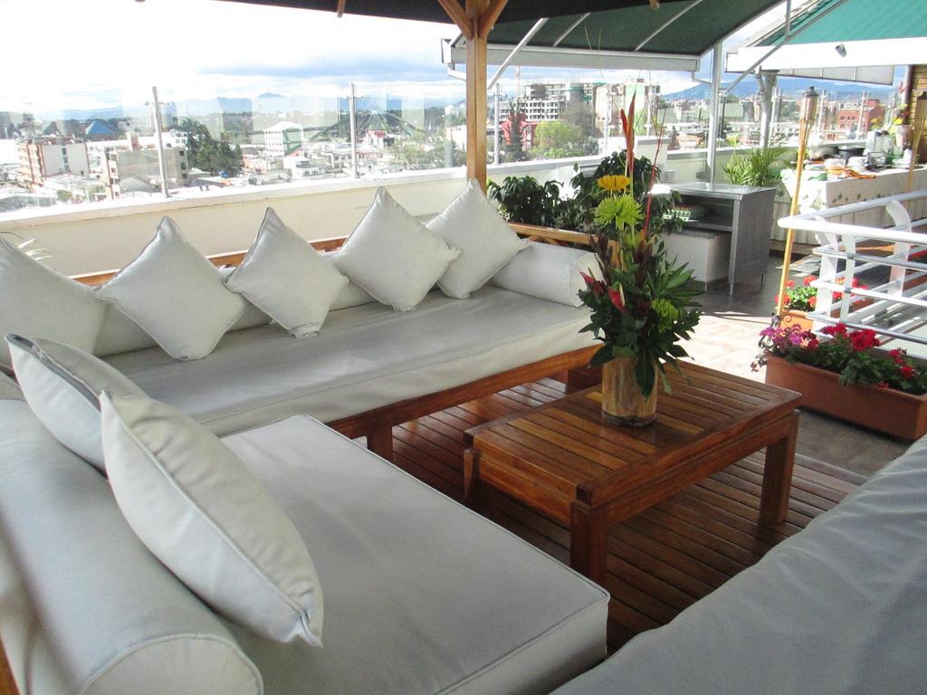 Hotel Platinum Suite โบโกตา ภายนอก รูปภาพ