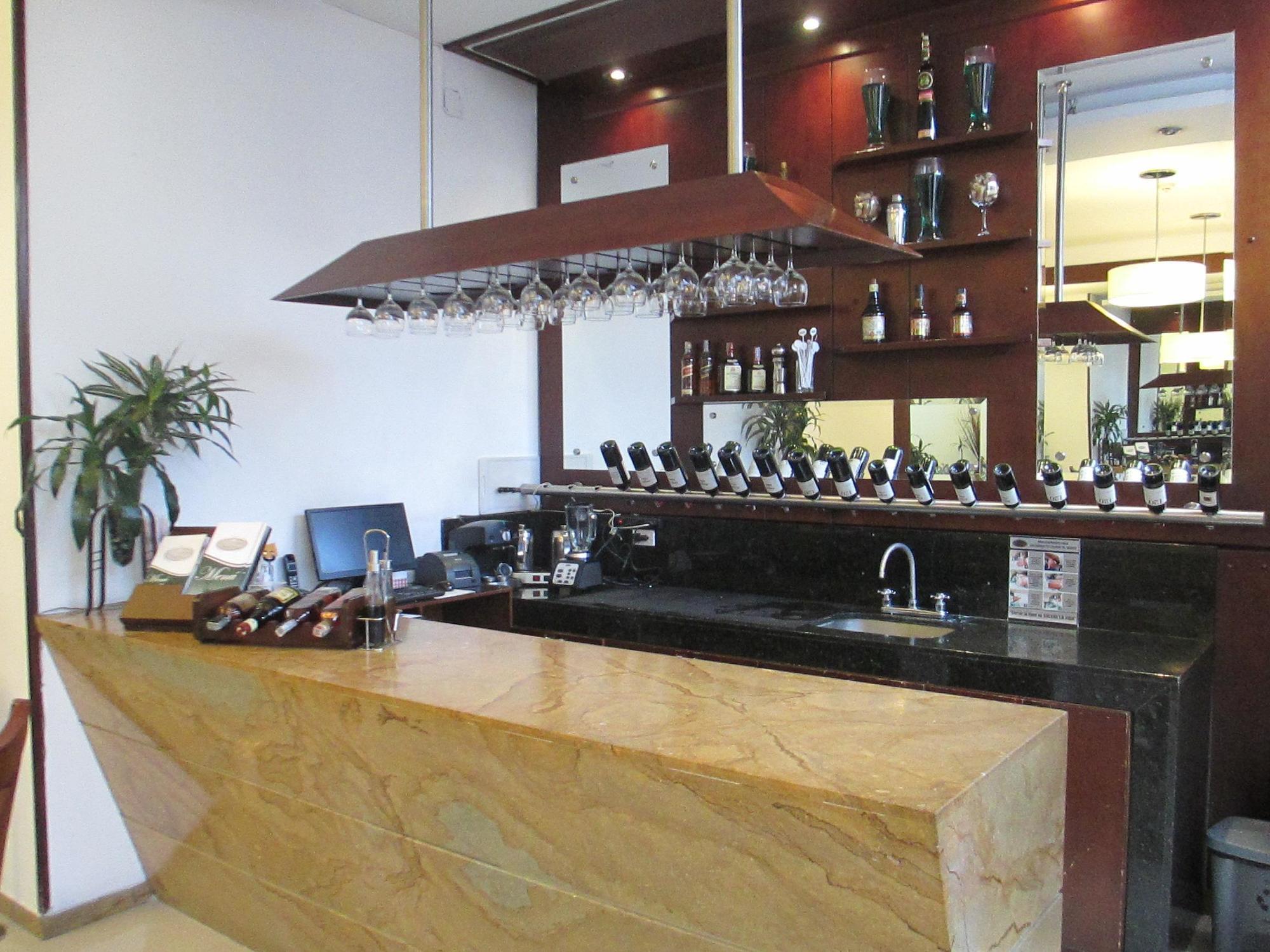 Hotel Platinum Suite โบโกตา ภายนอก รูปภาพ