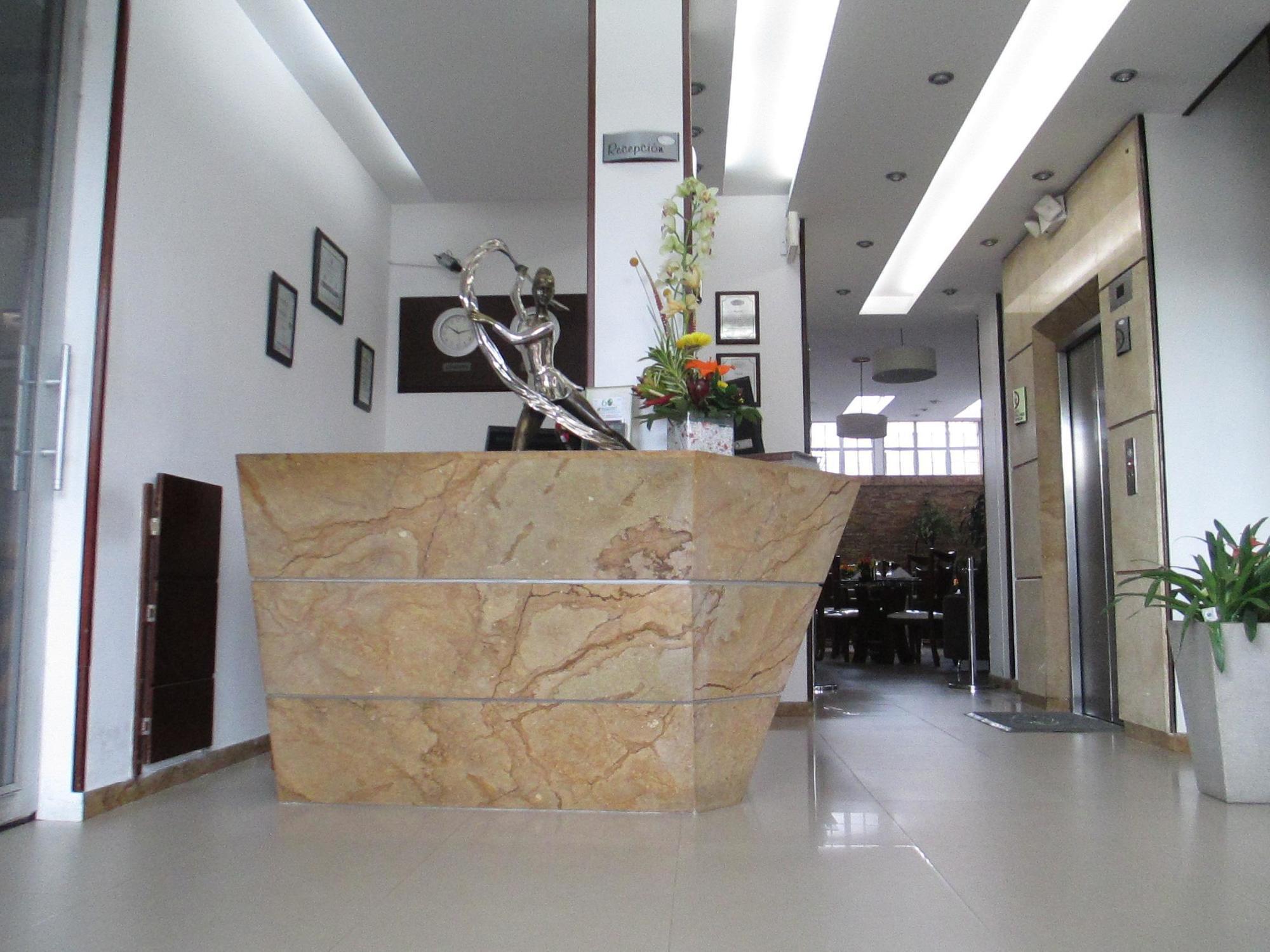 Hotel Platinum Suite โบโกตา ภายนอก รูปภาพ